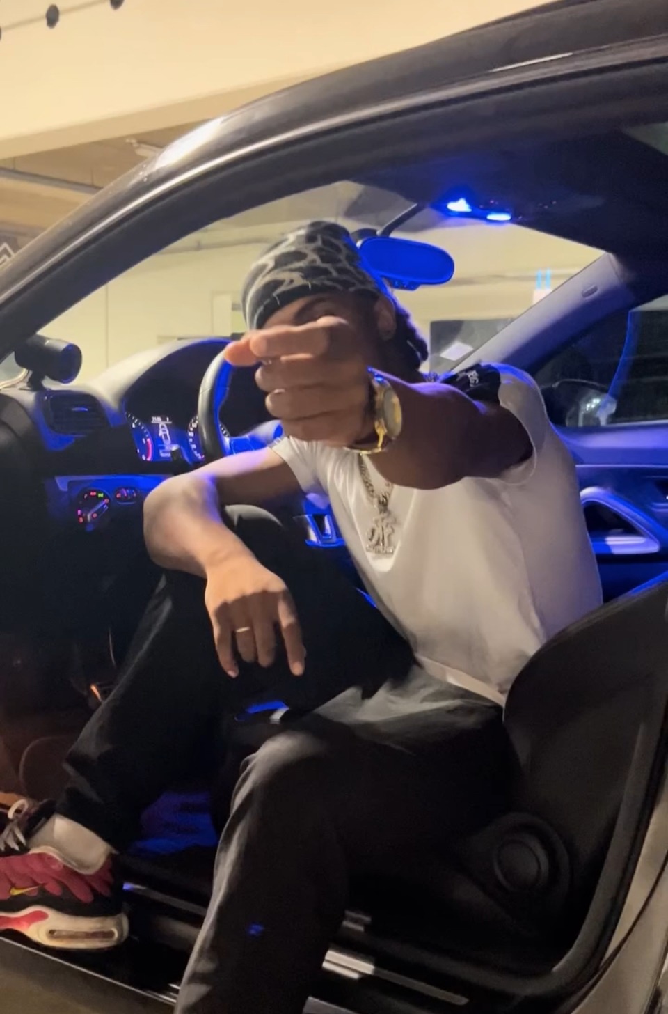 Profil de Yacouba, 20 ans, TS Suisse à Zofingue