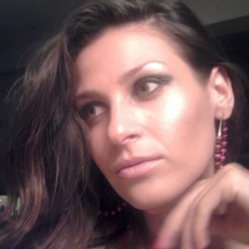 Profil de Carrine, 39 ans, TS Suisse à Maracon