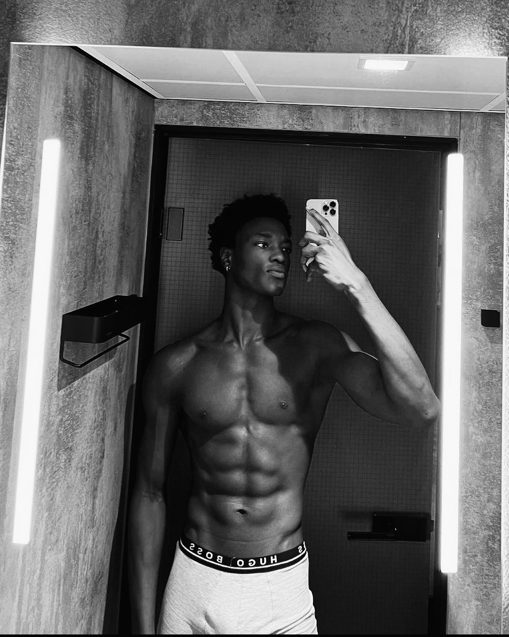 Profil de Youba, 27 ans, TS Suisse à Lumino