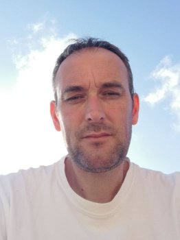 Profil de Estienne, 52 ans, TS Suisse à Hubersdorf