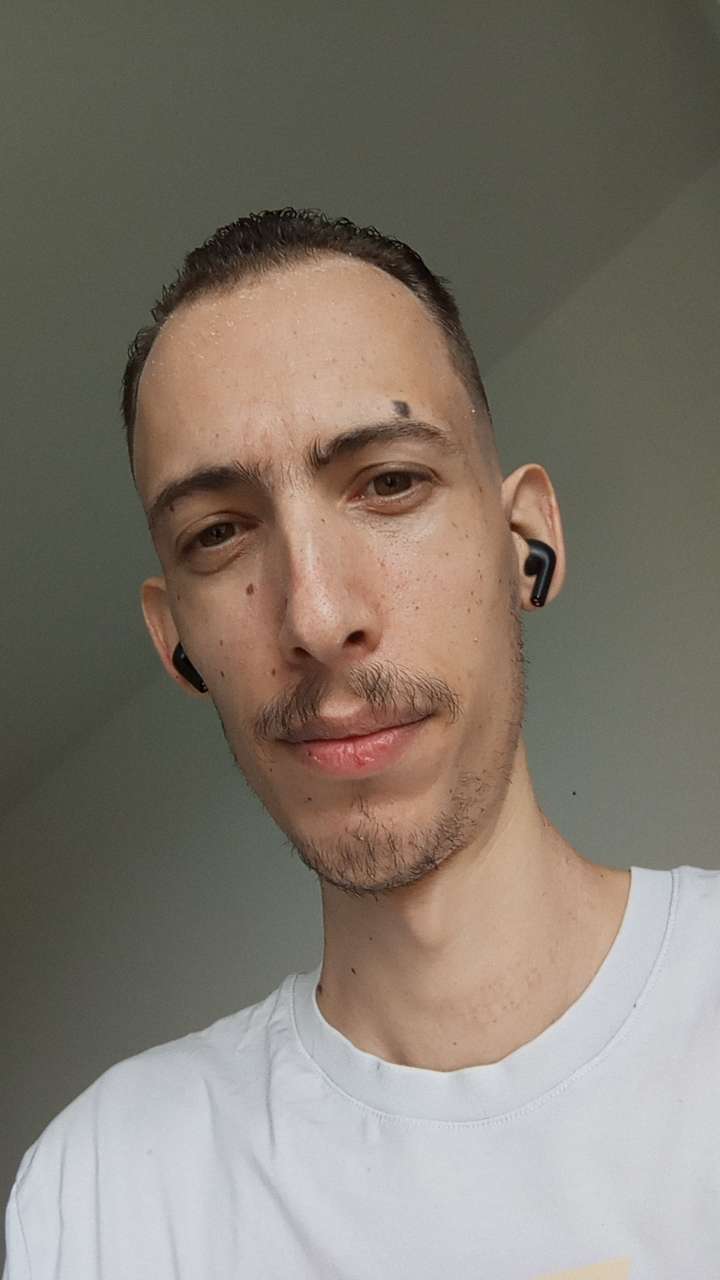 Profil de Hadrien, 31 ans, TS Suisse à Péry