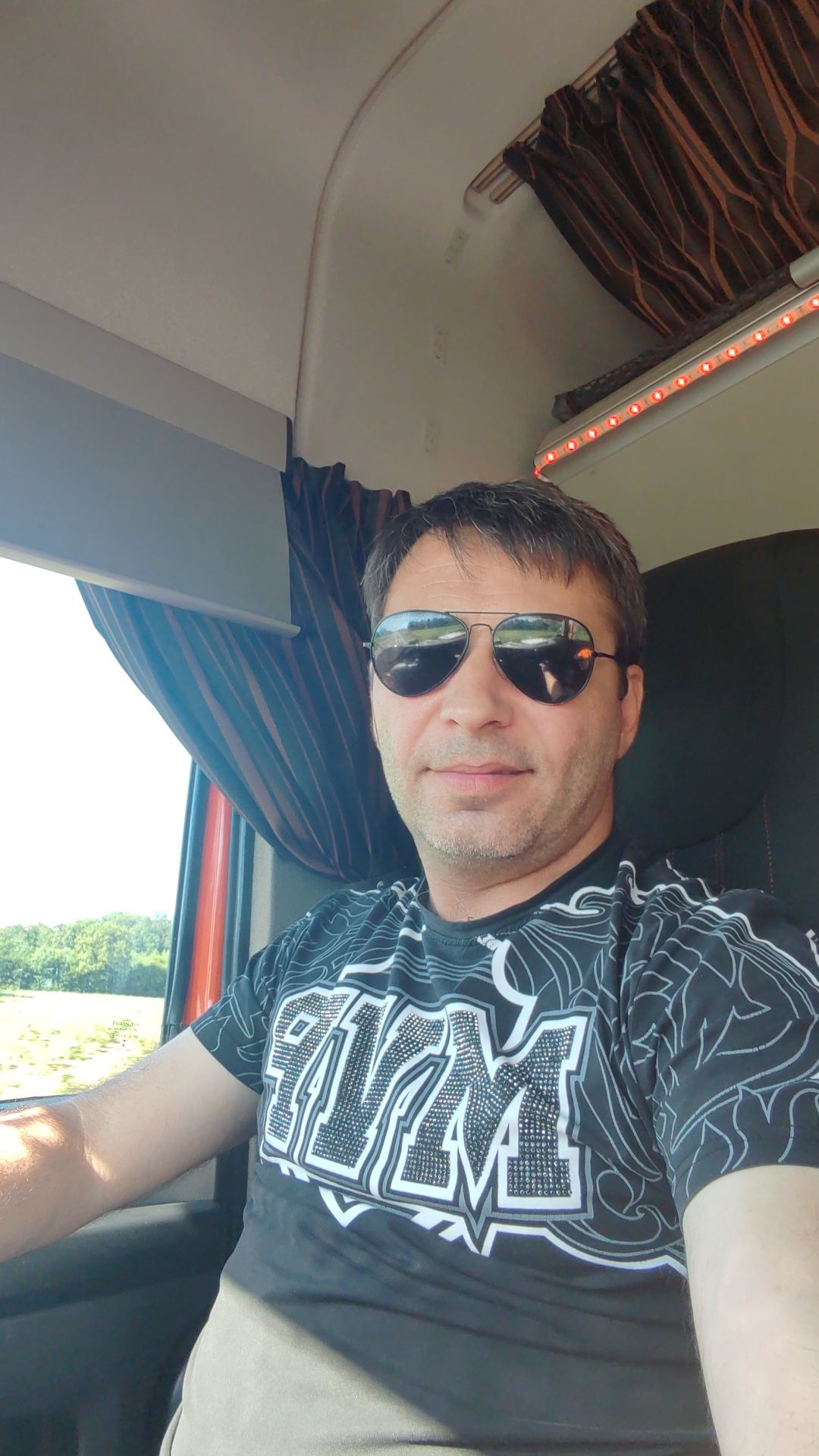 Profil de Heimana, 48 ans, TS Suisse à Vignogn