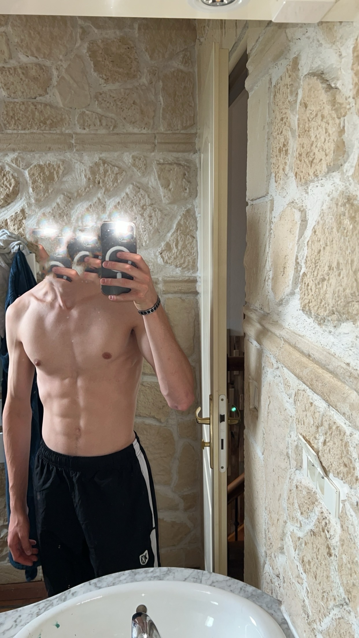 Profil de Ufuk, 20 ans, TS Suisse à Perroy