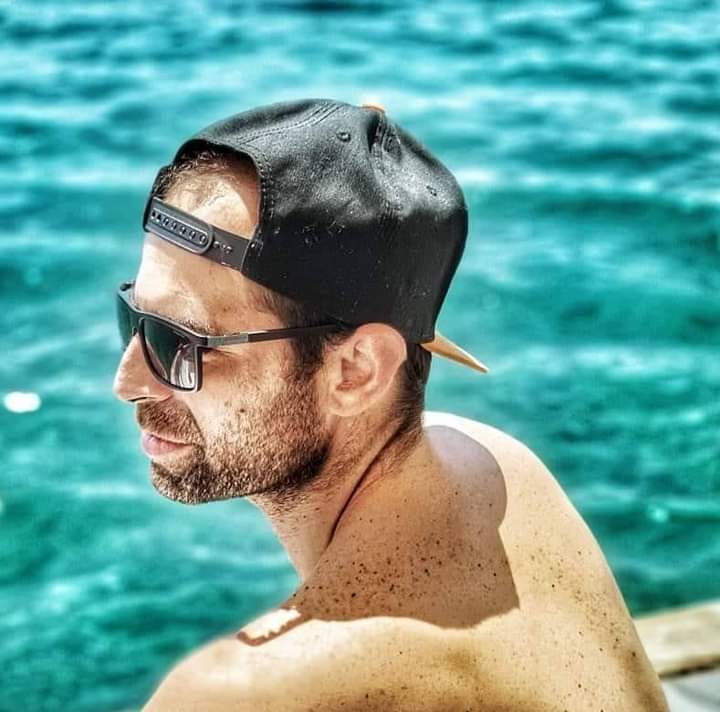 Profil de Antony, 37 ans, TS Suisse à Borgnone