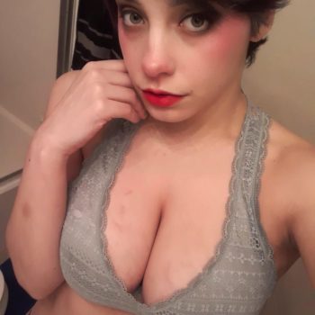 Profil de Alienor, 34 ans, TS Suisse à Rossa