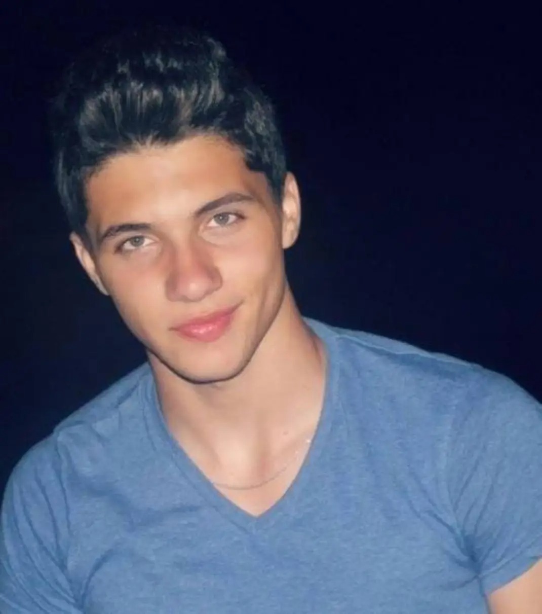 Profil de Radomir, 27 ans, TS Suisse à Calpiogna