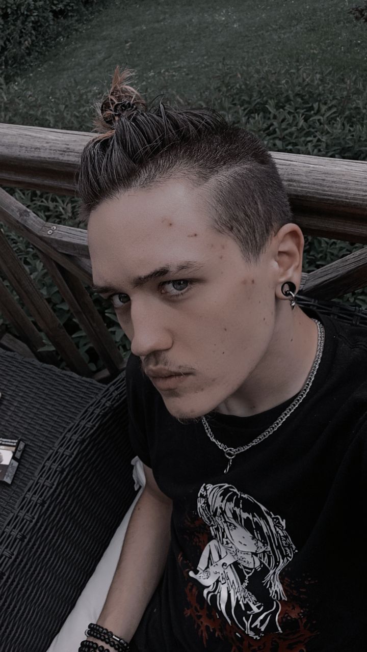 Profil de Loqmane, 20 ans, TS Suisse à Mission