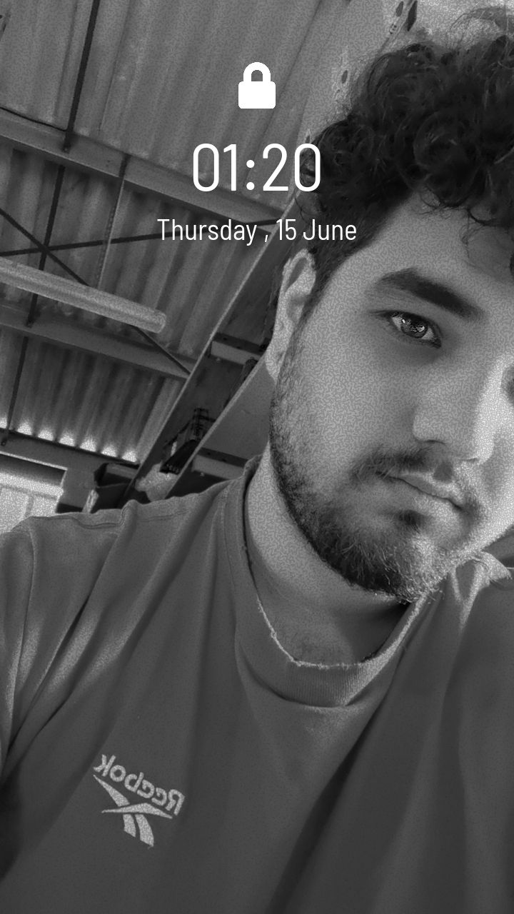 Profil de Lhacene, 25 ans, TS Suisse à Leuggern