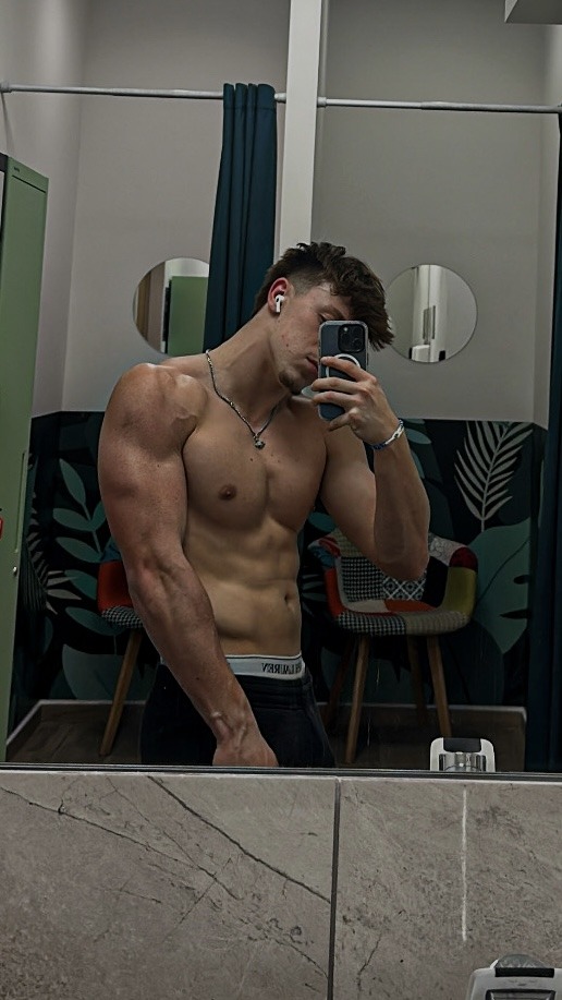 Profil de Guennole, 18 ans, TS Suisse à Zignau