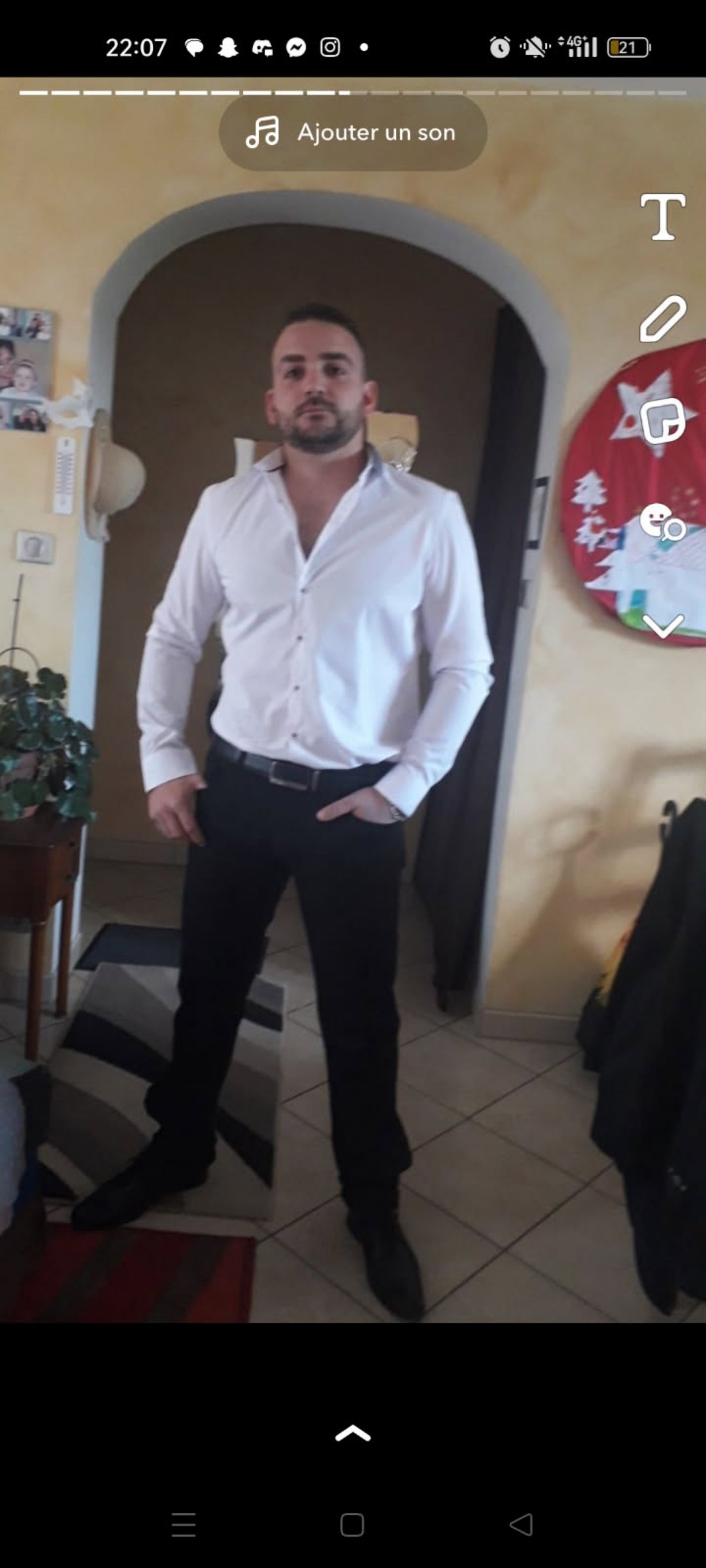 Profil de Uros, 34 ans, TS Suisse à Schwerzenbach