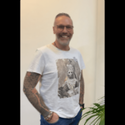Profil de Ilia, 48 ans, TS Suisse à Thyon