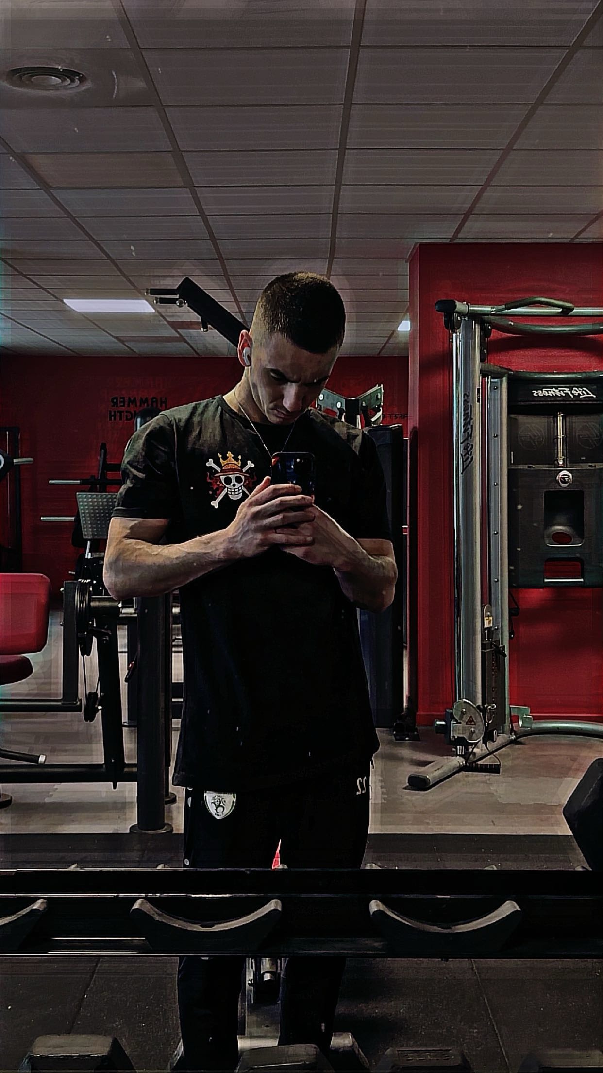 Profil de Mahiedine, 23 ans, TS Suisse à Gerra (Verzasca)