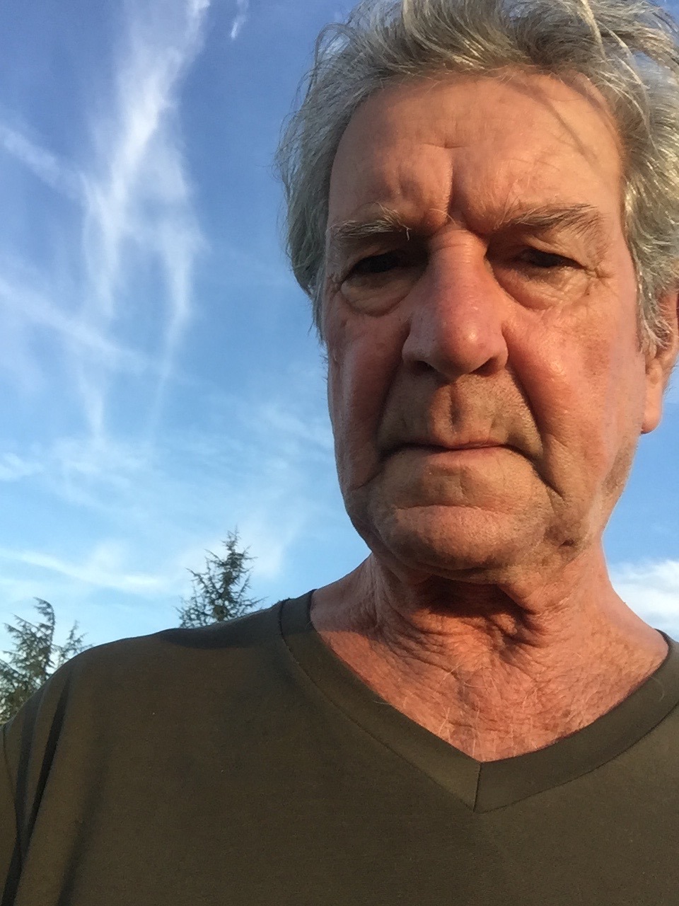Profil de Charafdine, 54 ans, TS Suisse à Perles