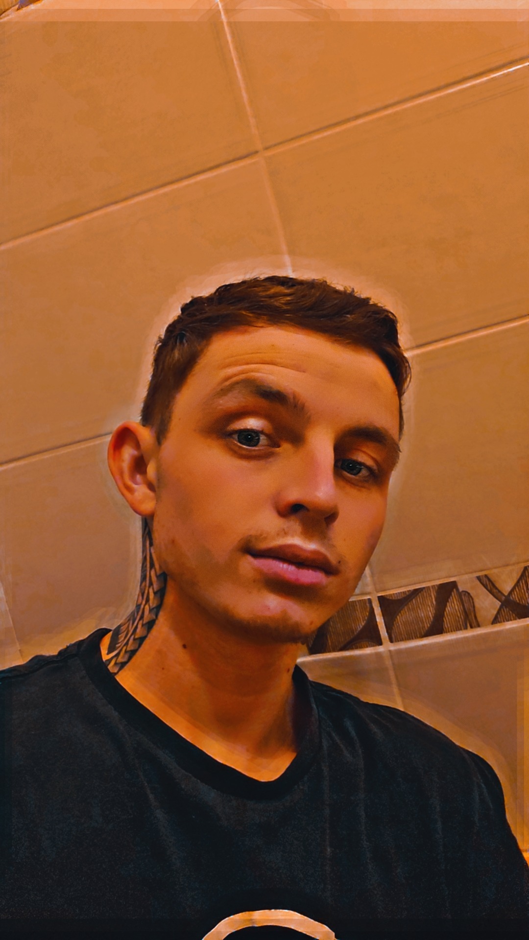 Profil de Cihan, 23 ans, TS Suisse à Ascona