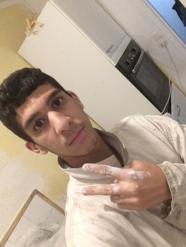 Profil de Houssen, 23 ans, TS Suisse à Vella