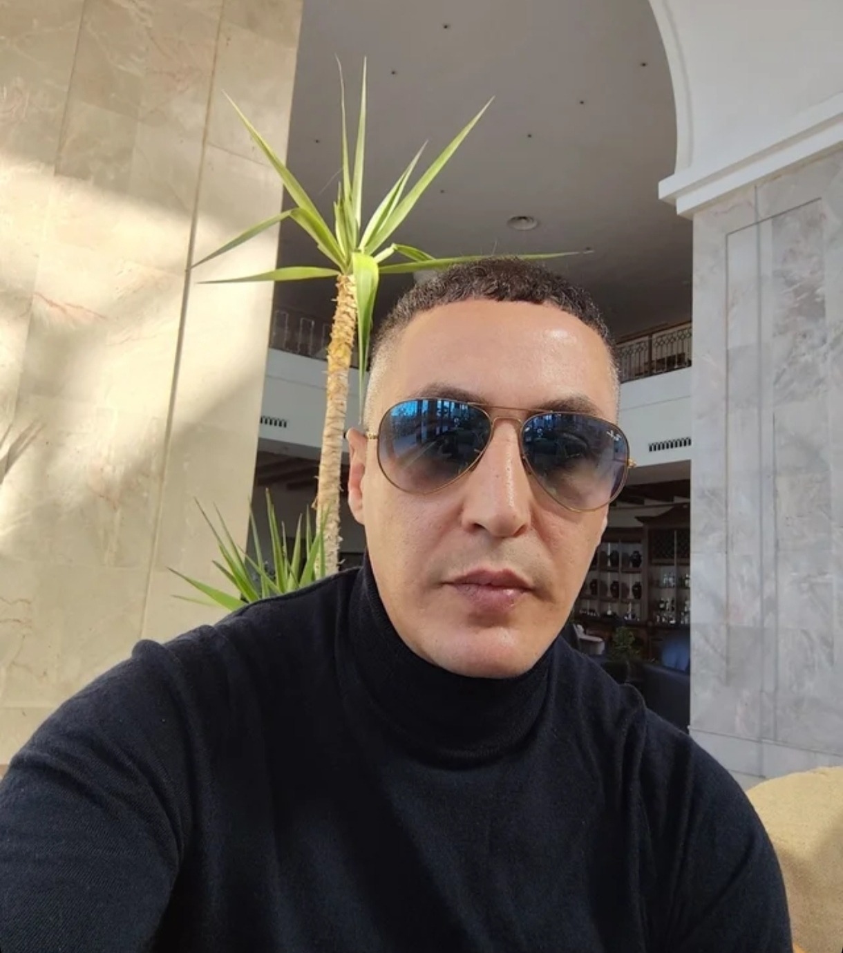 Profil de Ayrton, 38 ans, TS Suisse à Perles