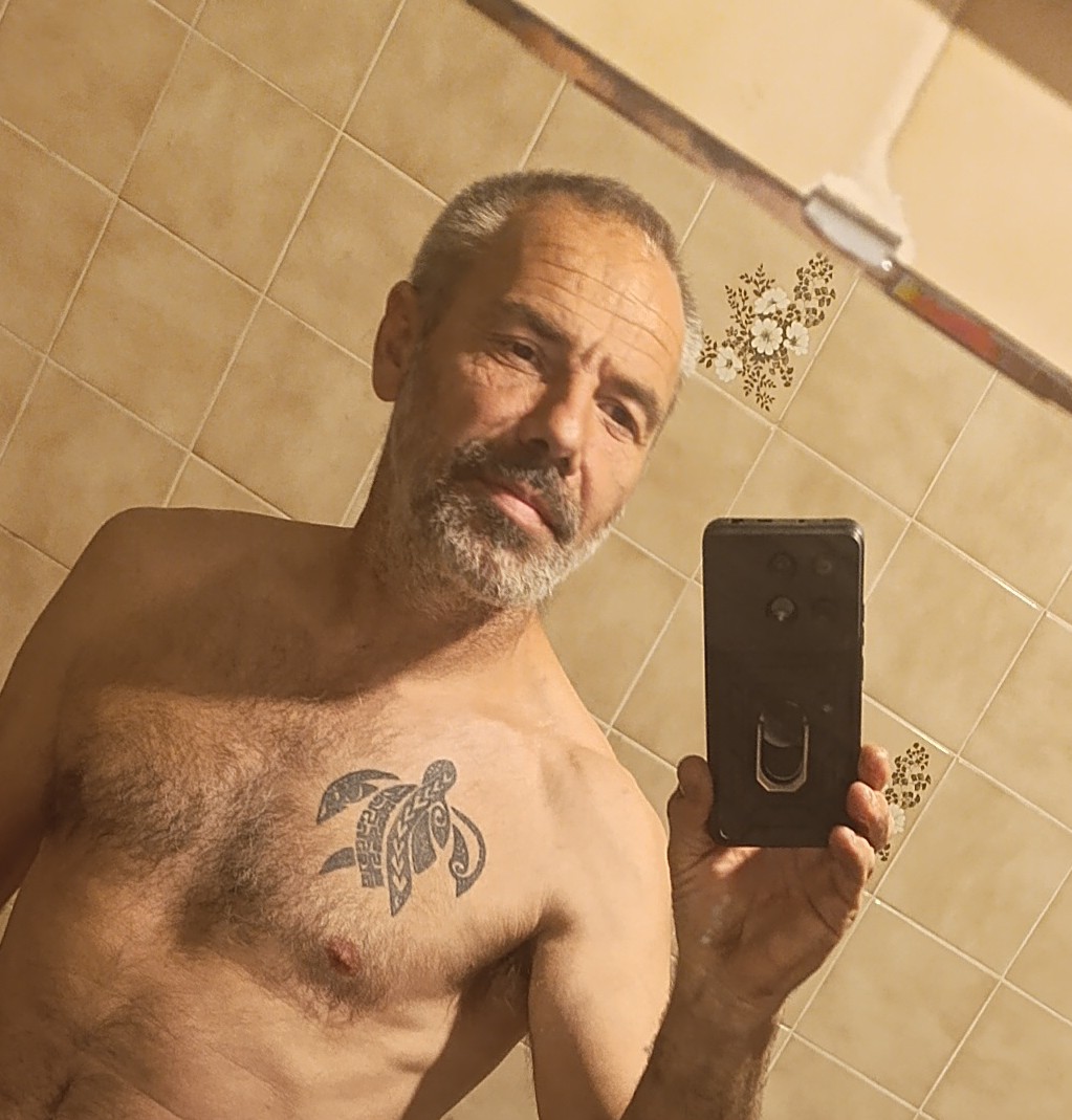 Profil de Assane, 49 ans, TS Suisse à Buch b. Kümmertshausen