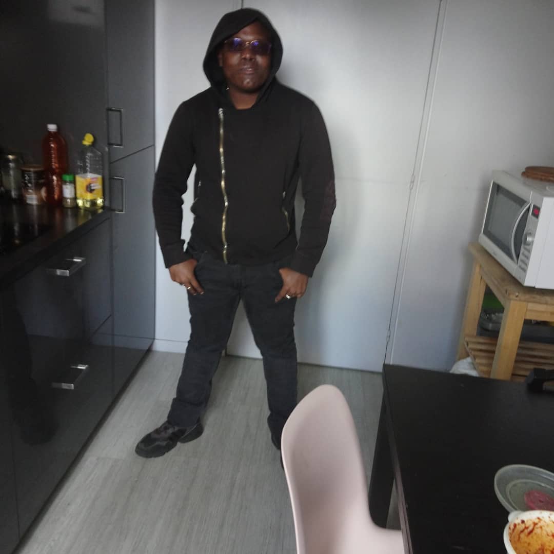 Profil de Timur, 33 ans, TS Suisse à Vuiteboeuf