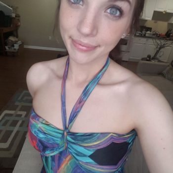 Profil de Typhanie, 28 ans, TS Suisse à Ayer