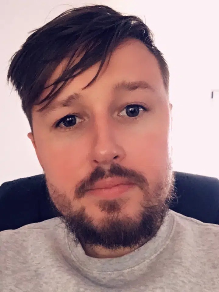 Profil de Zeki, 33 ans, TS Suisse à Belprahon