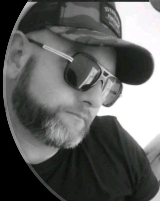 Profil de Dimitry, 39 ans, TS Suisse à Thusis