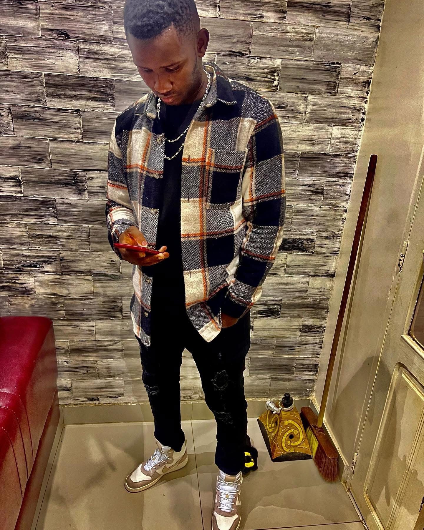 Profil de Aboubakary, 34 ans, TS Suisse à Goumois