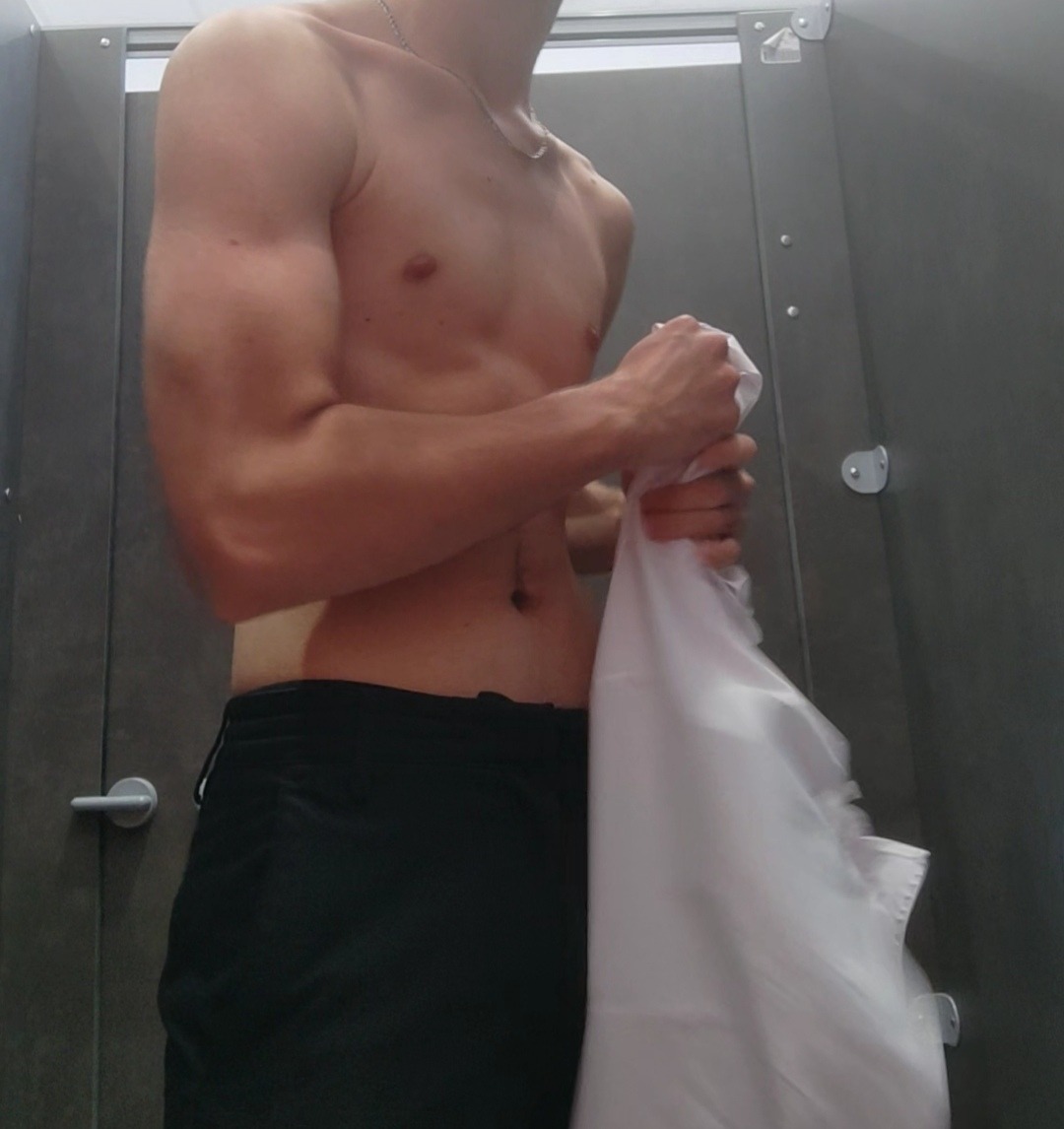 Profil de Rio, 18 ans, TS Suisse à Rueras