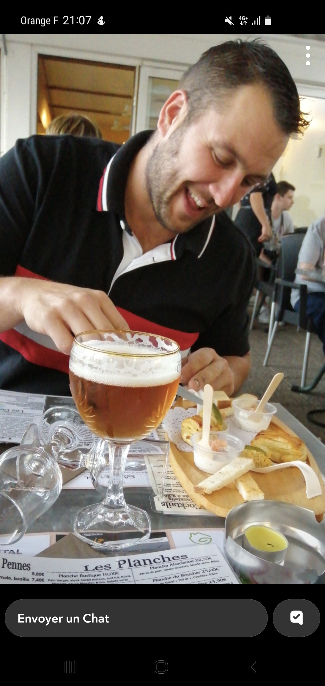 Profil de Najim, 35 ans, TS Suisse à Calpiogna