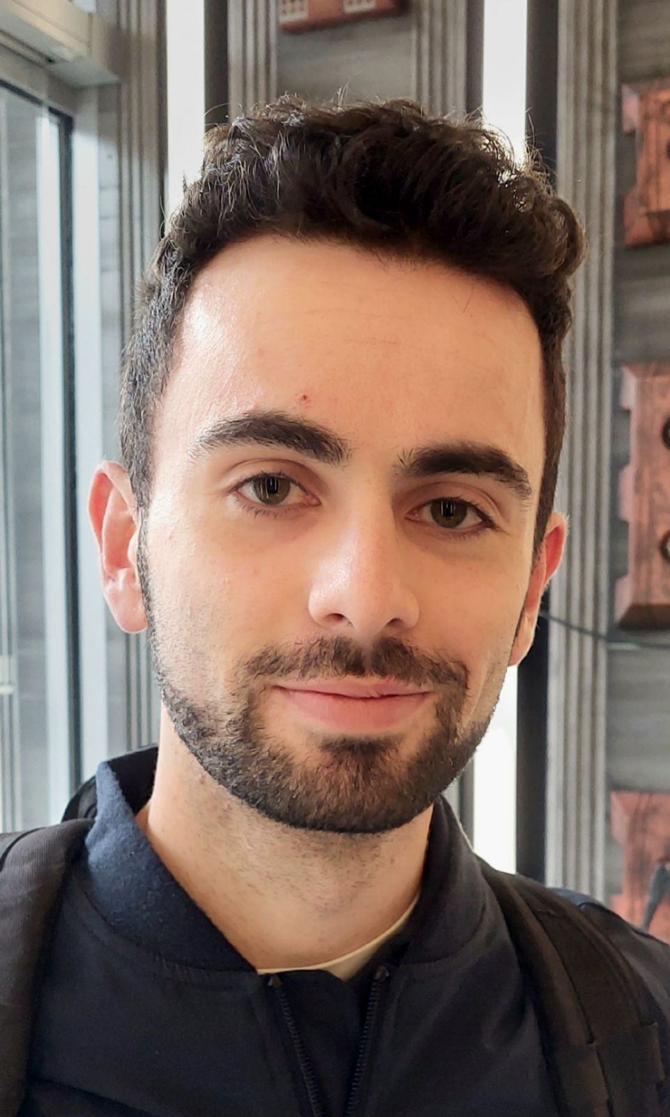 Profil de Awad, 23 ans, TS Suisse à Epesses