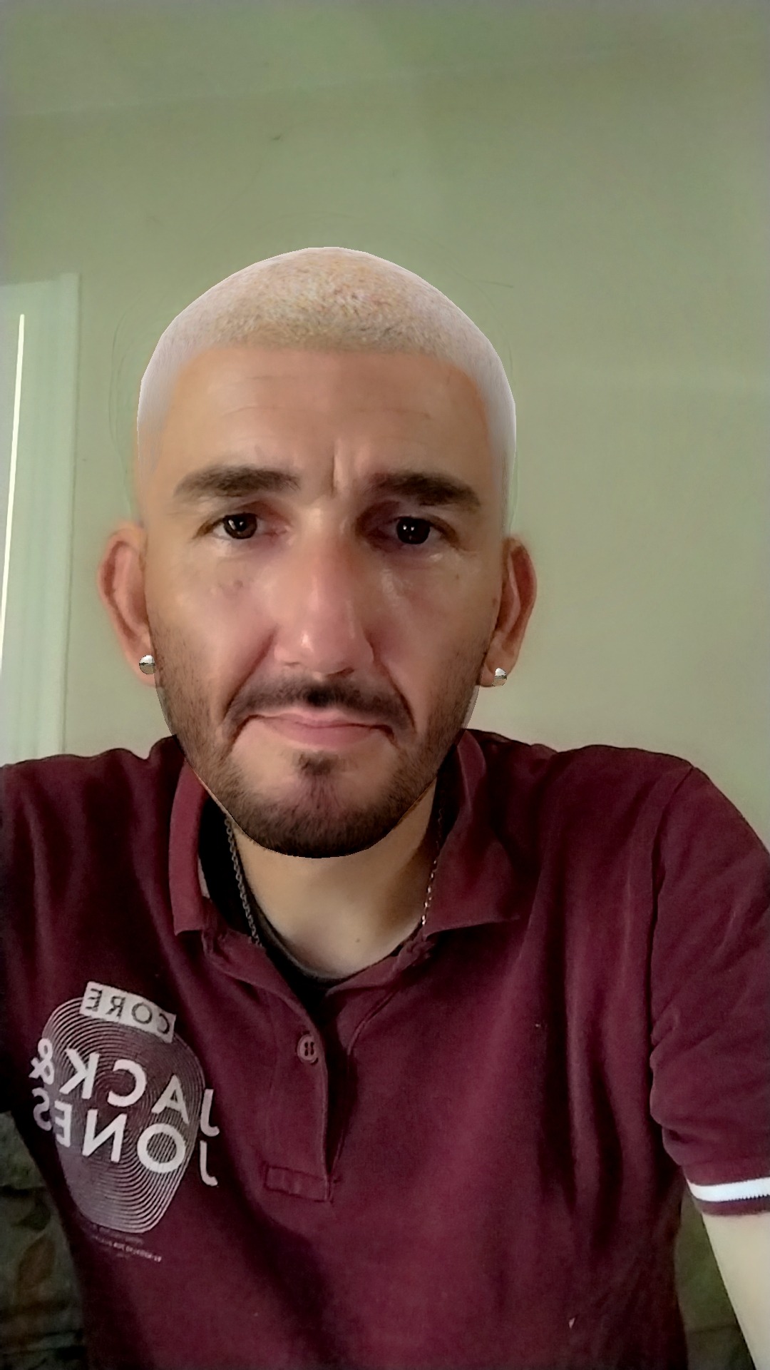 Profil de Souheyl, 36 ans, TS Suisse à Riein