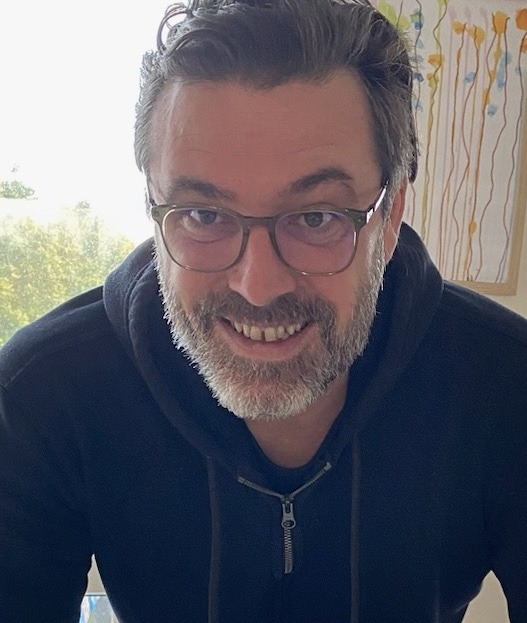 Profil de Lasana, 48 ans, TS Suisse à Bioggio