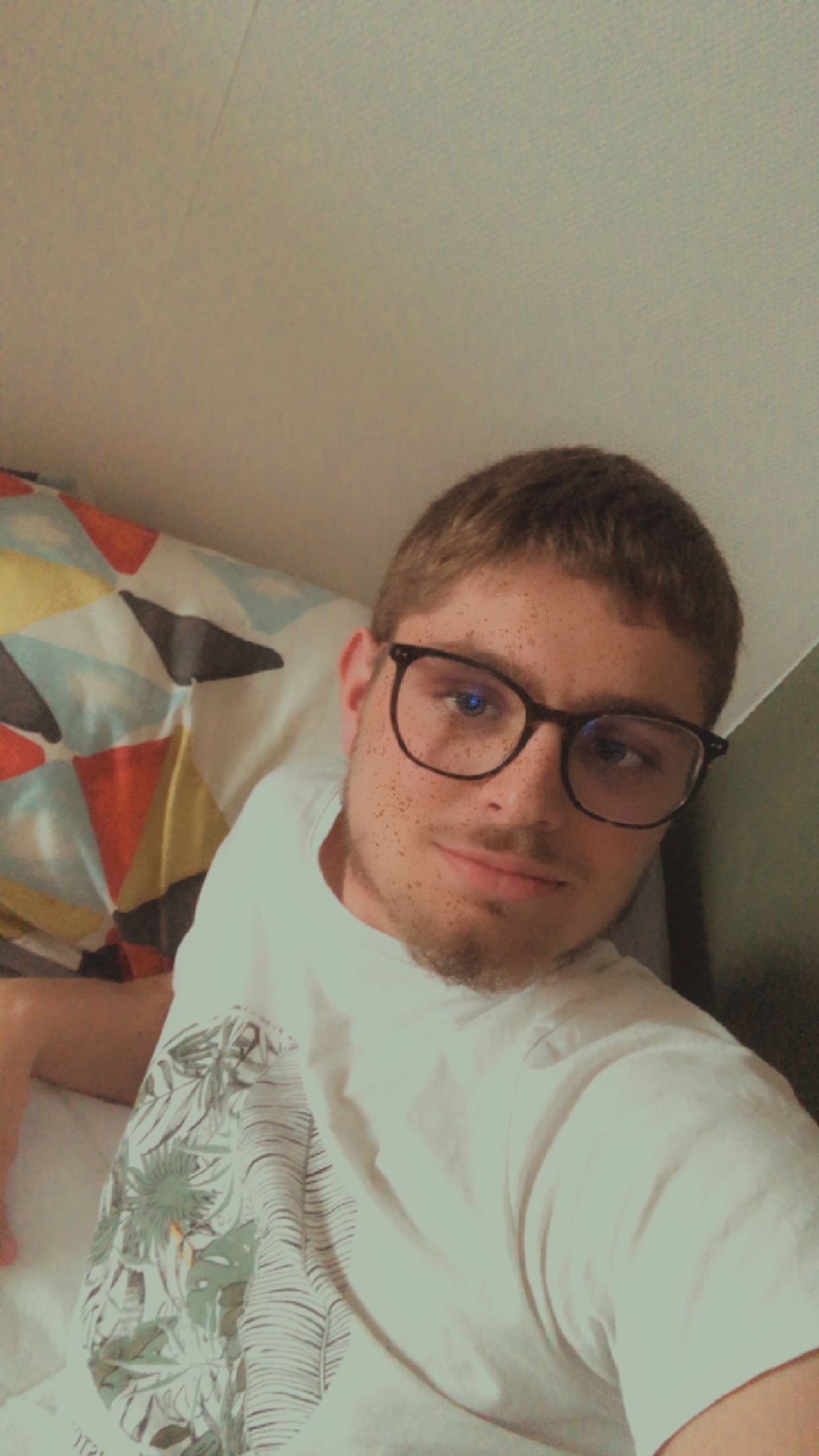 Profil de Acyl, 21 ans, TS Suisse à Lossy