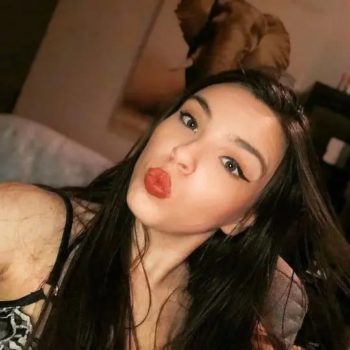 Profil de Laora, 25 ans, TS Suisse à Susch